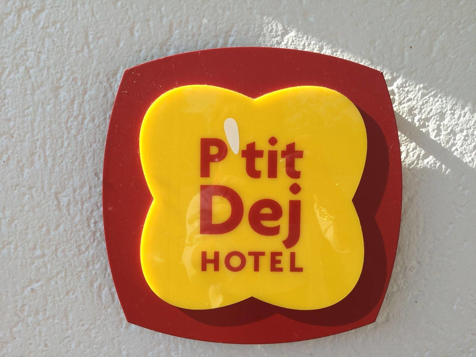 Greet Est 2*